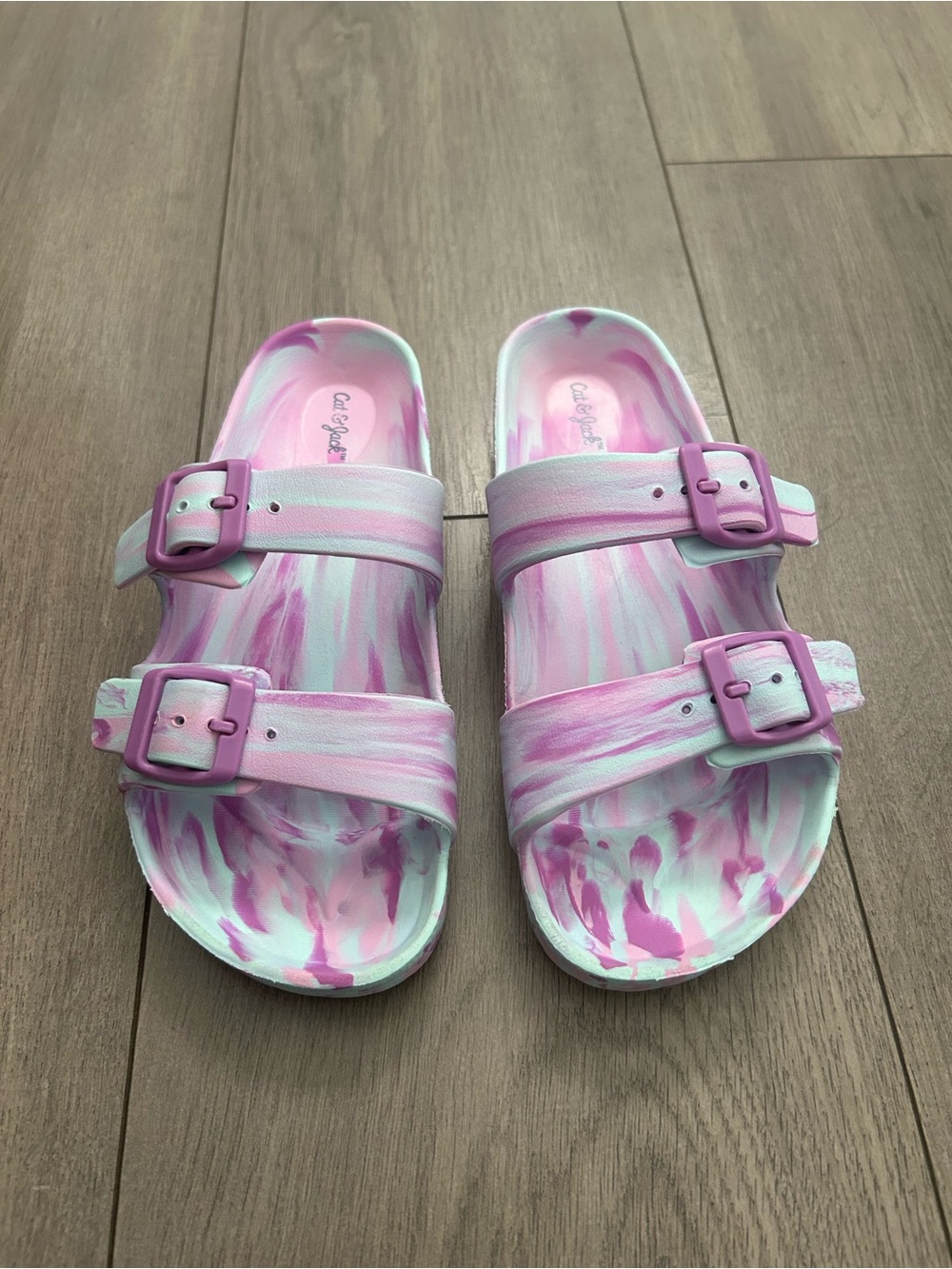 Cat & Jack Kids' Noa Blown EVA Sandals in the "Pink/Purple Swirl" Size: 2